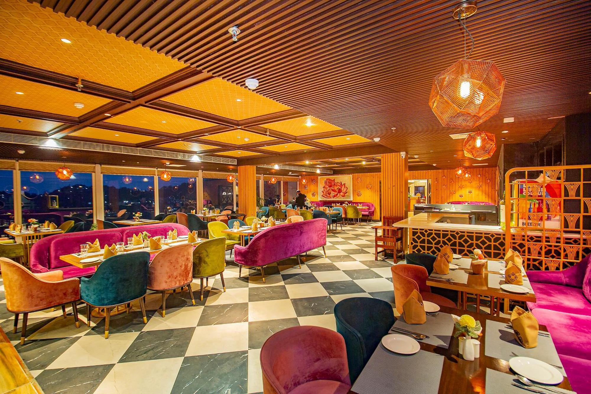 Hotel Amritara Surya, Mcleodganj, Dharamshala Exterior foto