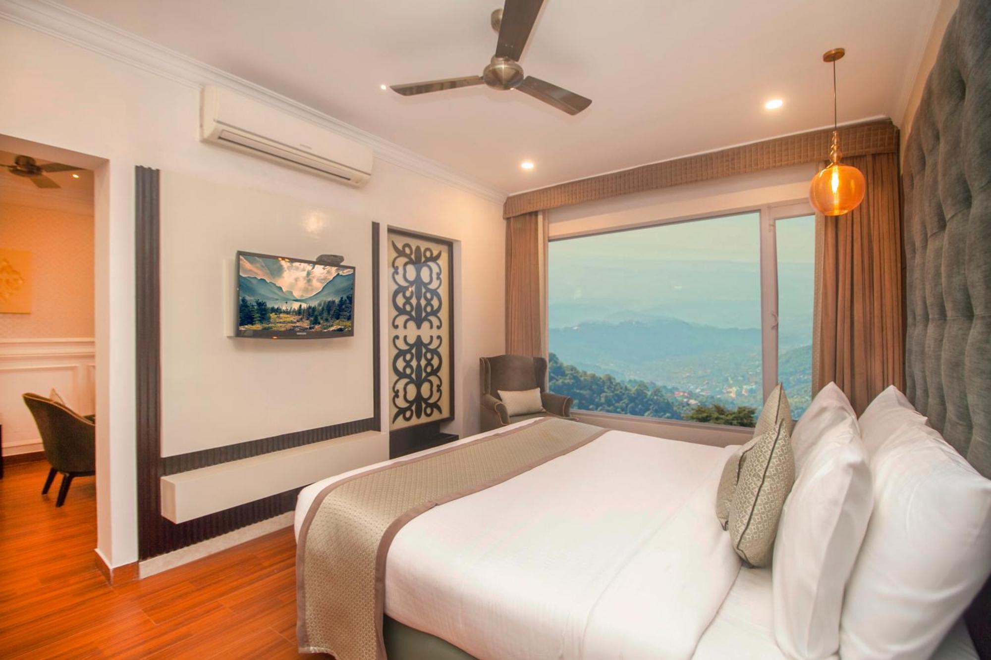 Hotel Amritara Surya, Mcleodganj, Dharamshala Exterior foto