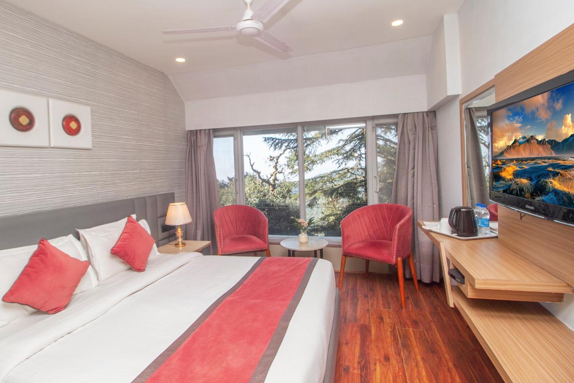 Hotel Amritara Surya, Mcleodganj, Dharamshala Exterior foto